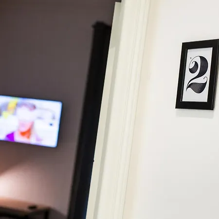 Holiday home Gare Saint Roch Private Room *
